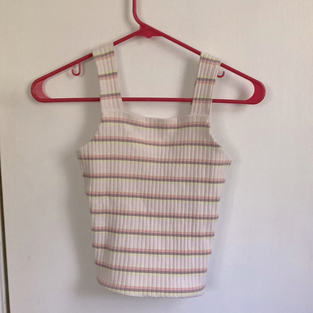 SO Small crop top